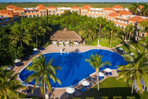 el beso adults only at ocean coral and turquesa all inclusive