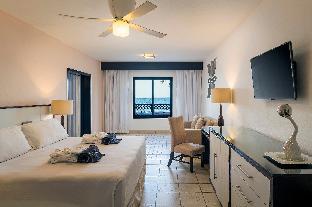 el beso adults only at ocean coral and turquesa all inclusive