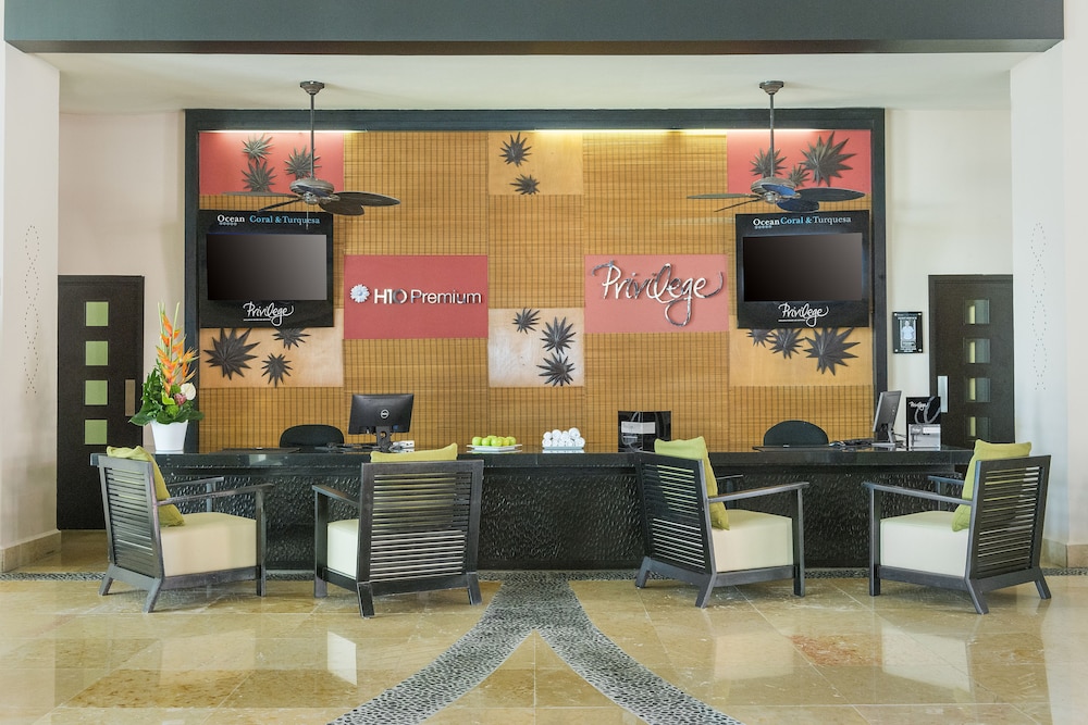 el beso adults only at ocean coral and turquesa all inclusive