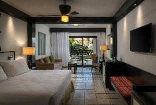 el beso adults only at ocean coral and turquesa all inclusive