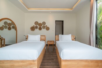 the tanjung nakula suites villa