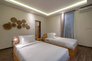 the tanjung nakula suites villa