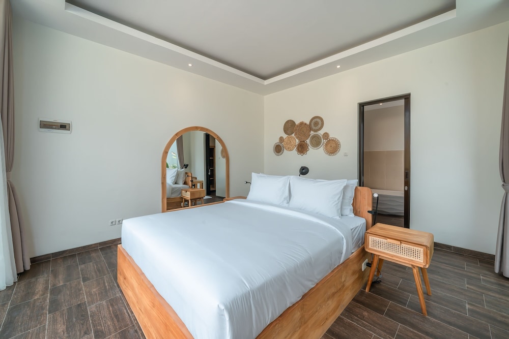 the tanjung nakula suites villa