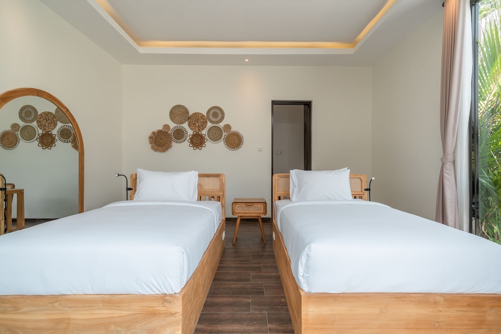 the tanjung nakula suites villa
