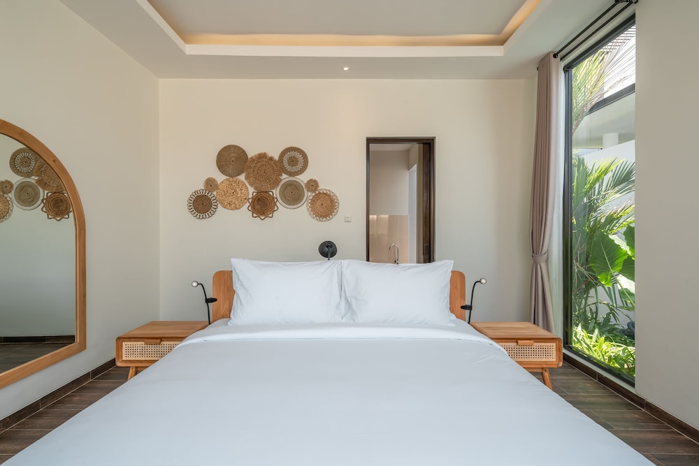 the tanjung nakula suites villa