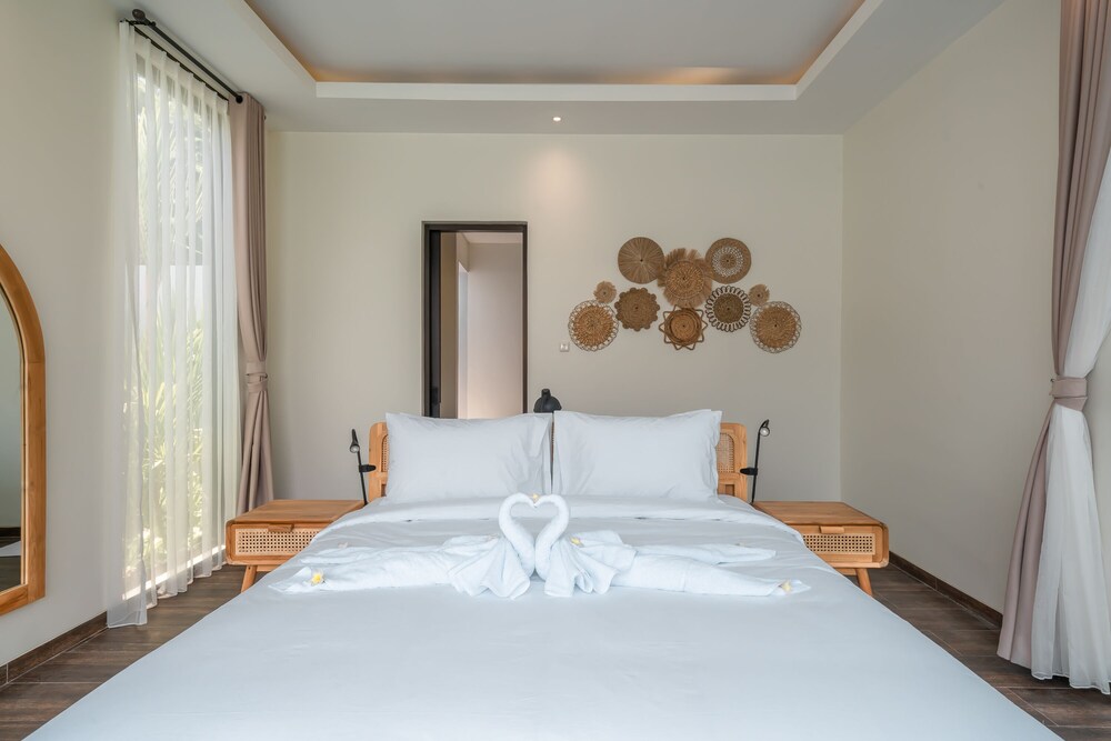 the tanjung nakula suites villa