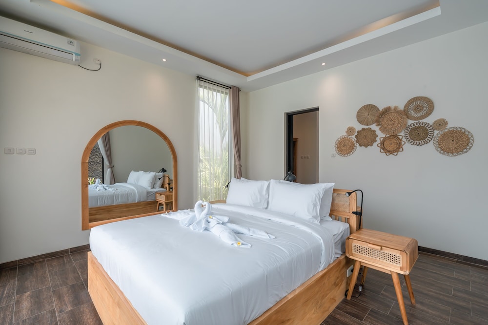 the tanjung nakula suites villa