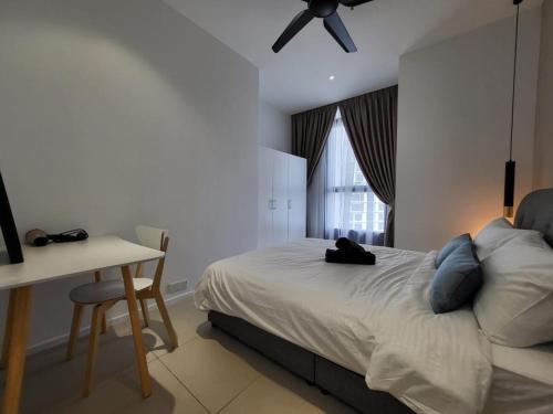 arcoris suite mont kiara