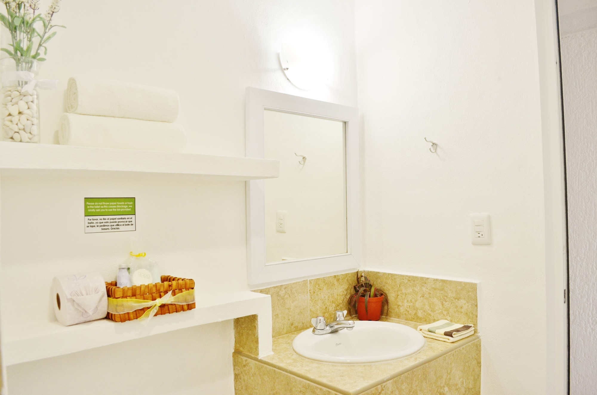 hotel arrecifes suites