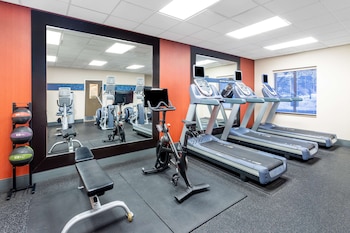 hampton inn suites minneapolis st paul arpt mall of america