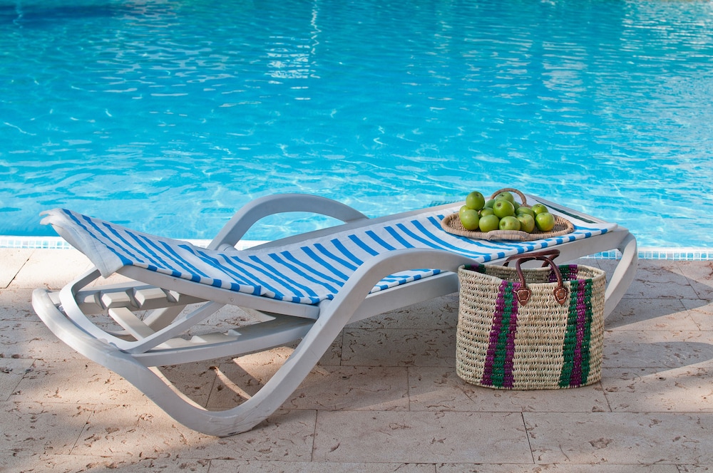 leonardo inn hotel dead sea