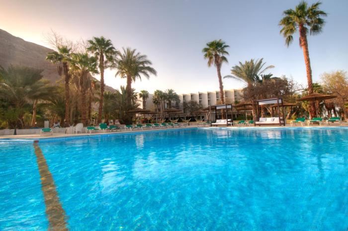 leonardo inn hotel dead sea