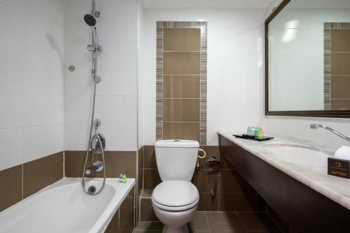 leonardo inn hotel dead sea