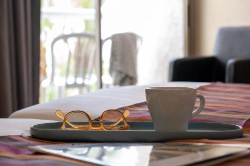 leonardo inn hotel dead sea