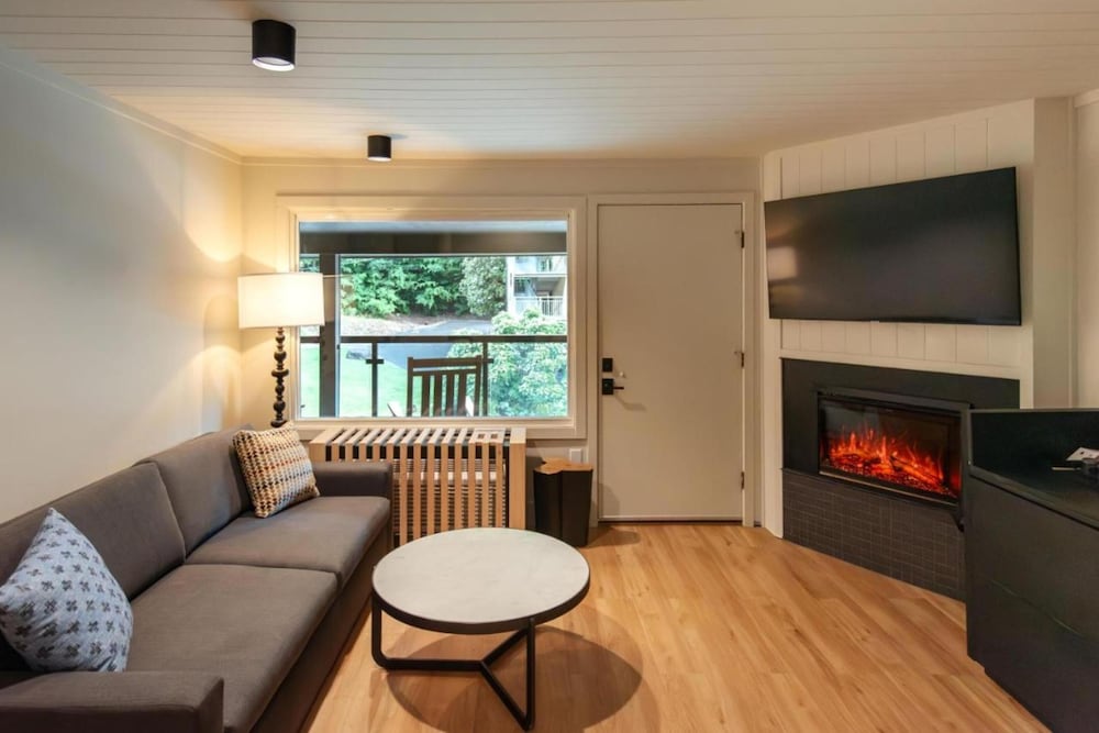 historic rocky waters inn a small luxury hotel