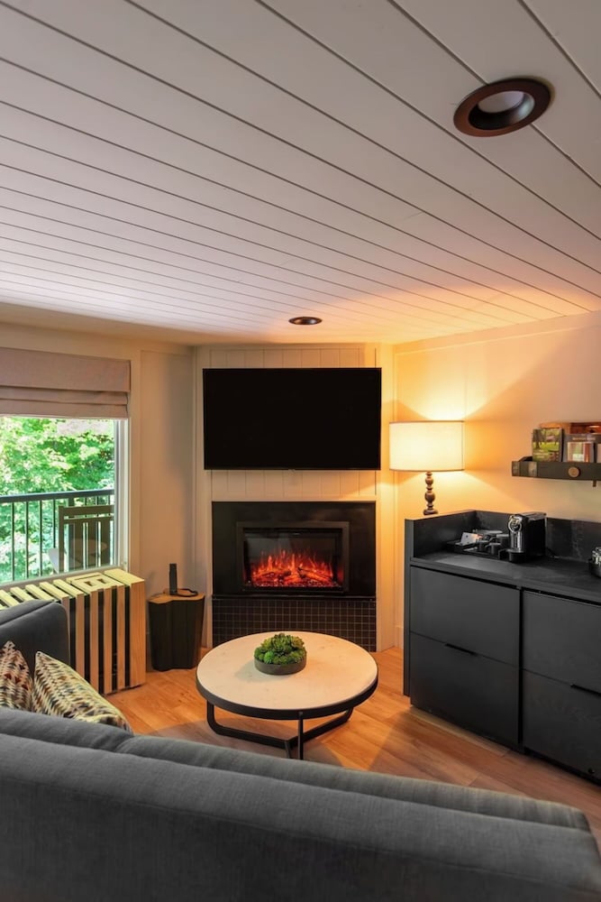 historic rocky waters inn a small luxury hotel