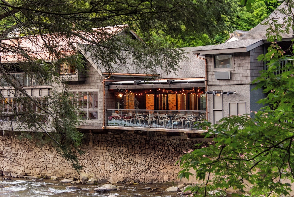 historic rocky waters inn a small luxury hotel