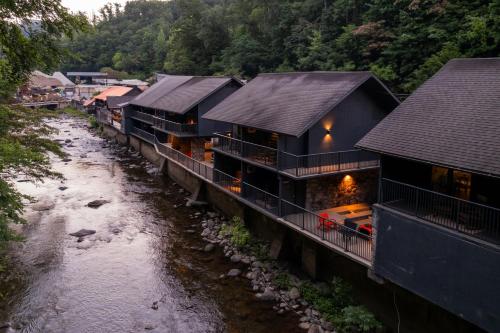 historic rocky waters inn a small luxury hotel