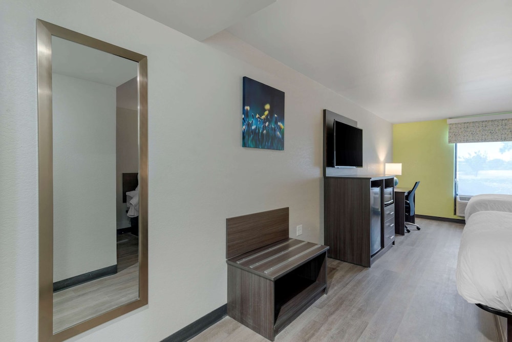 clarion pointe mcdonough