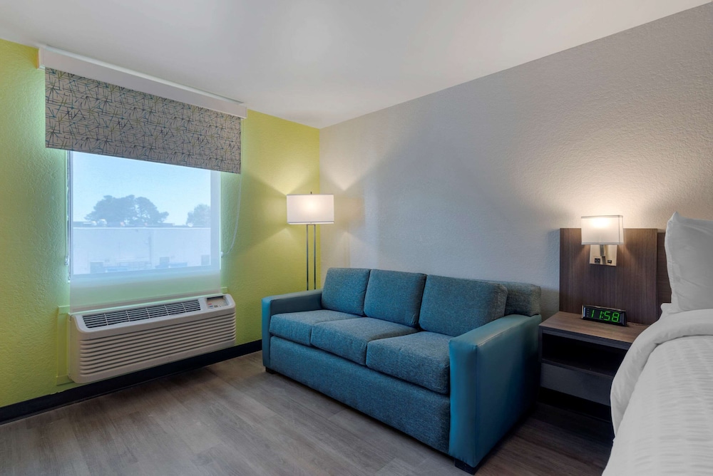 clarion pointe mcdonough