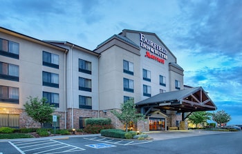 fairfield inn and suites by marriott sevierville kodak
