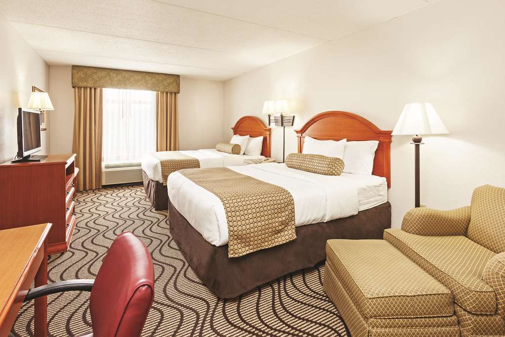 la quinta inn and suites by wyndham sevierville kodak