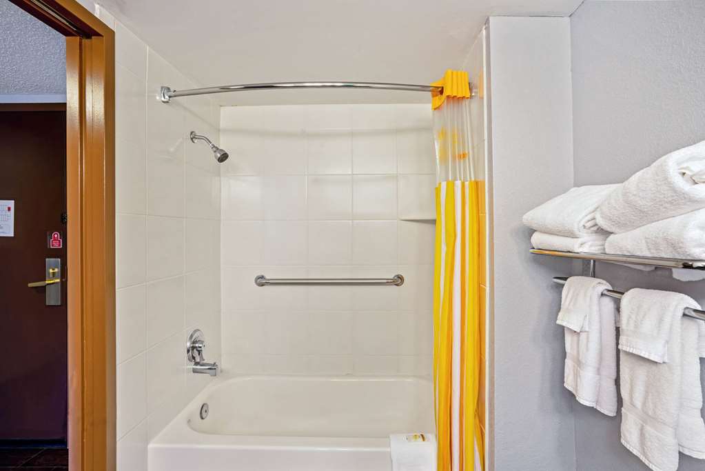 la quinta inn and suites by wyndham sevierville kodak