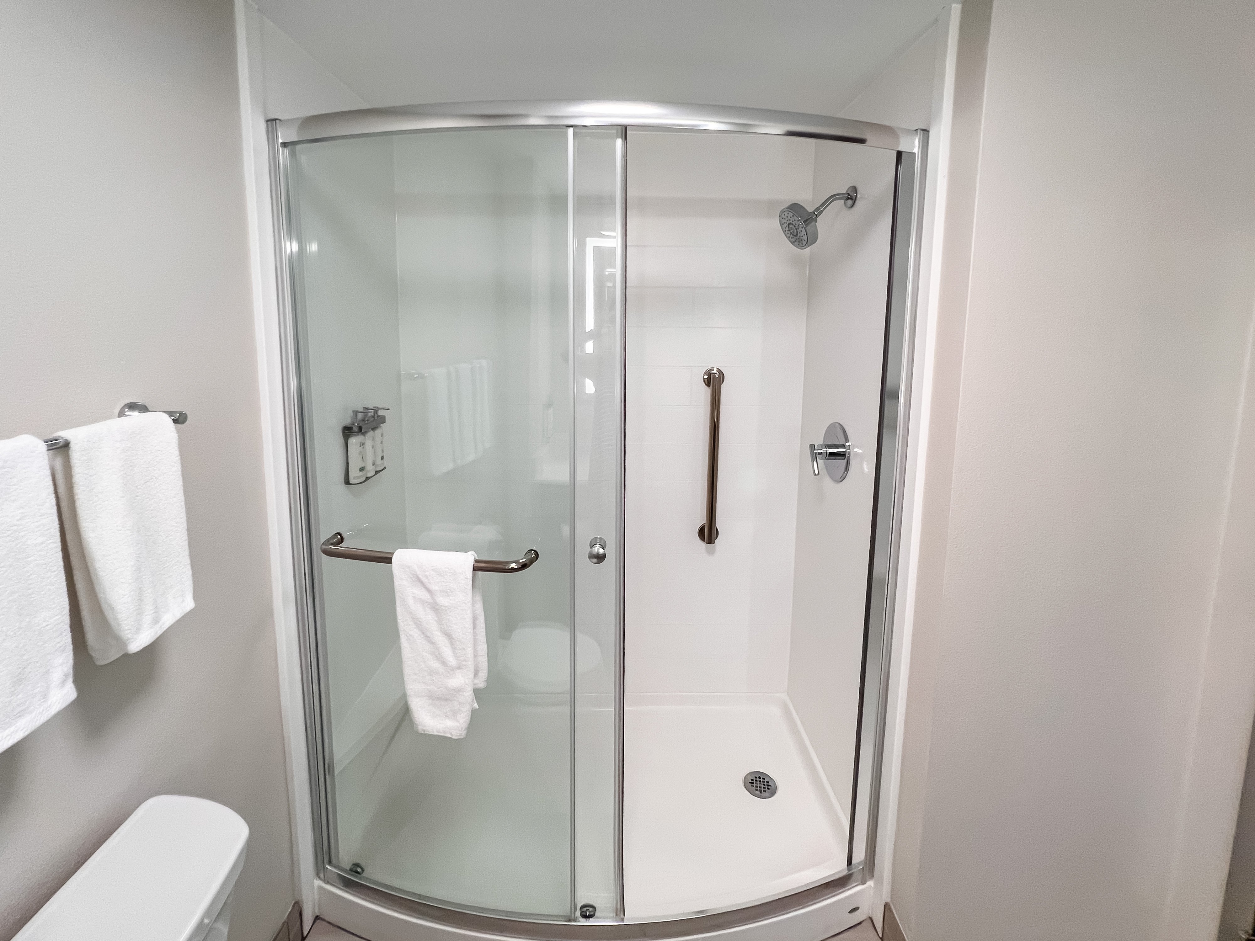 holiday inn express hotel and suites kodak east sevi