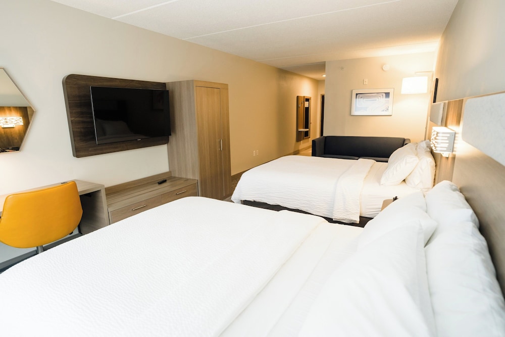 holiday inn express hotel and suites kodak east sevi