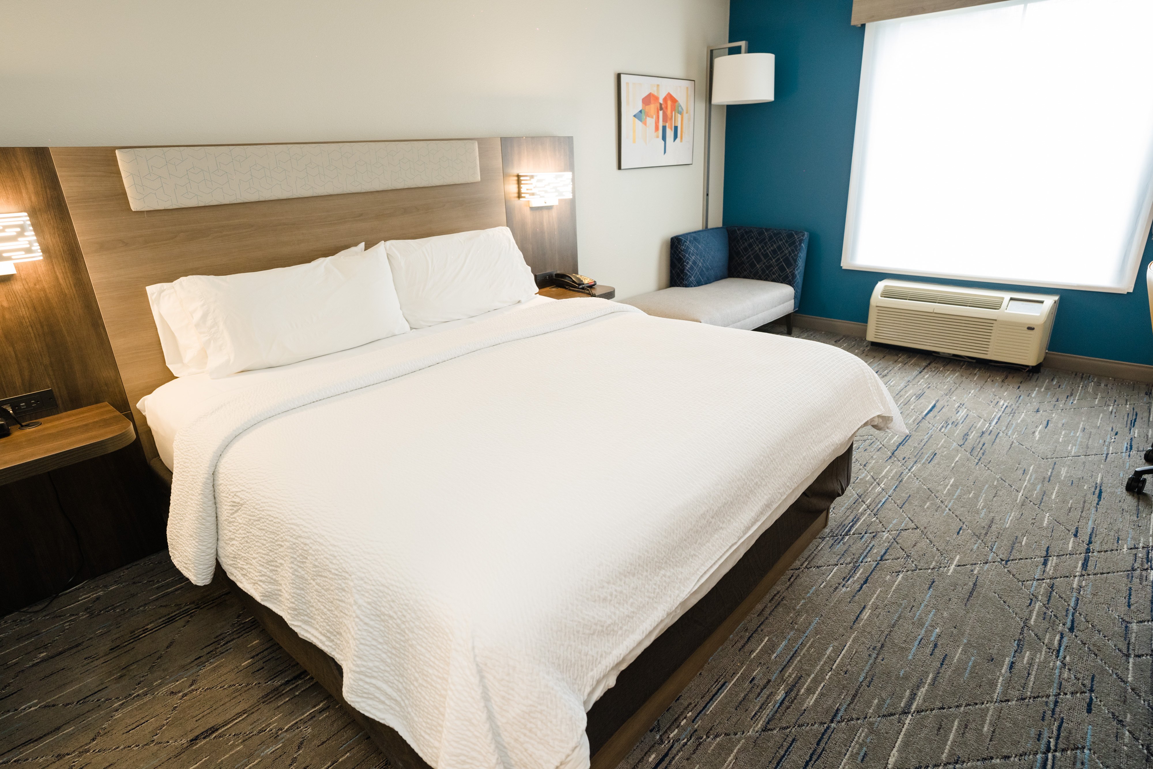holiday inn express hotel and suites kodak east sevi