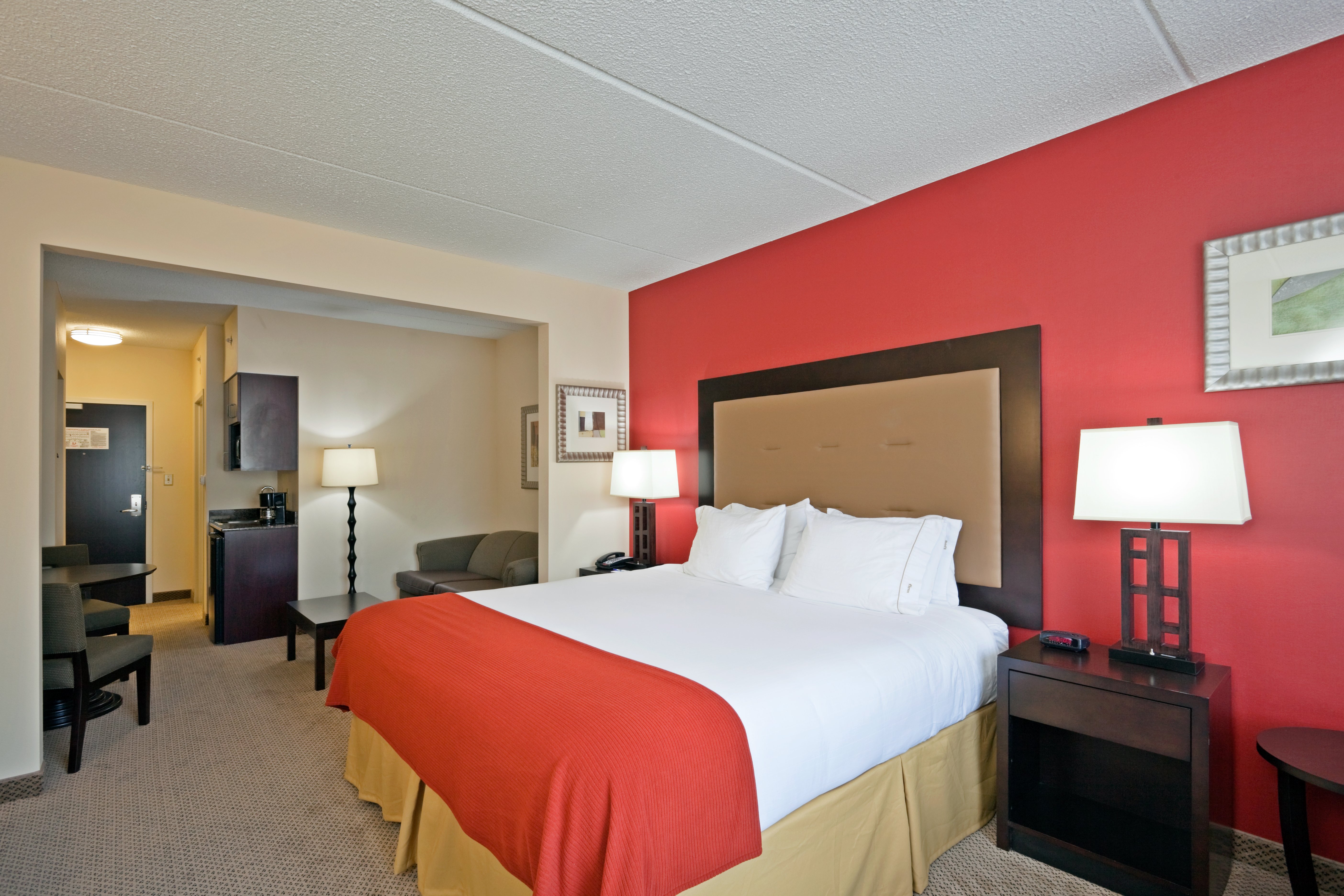 holiday inn express hotel and suites kodak east sevi