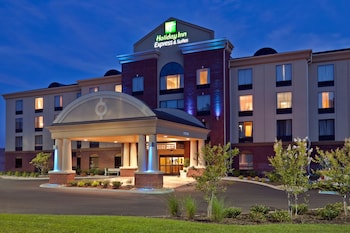 Holiday Inn Express Hotel & Suites Kodak East Sevi,Gatlinburg Airport>>Gatlinburg - Pigeon Forge,3 star