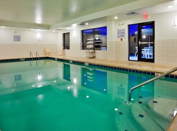 Holiday Inn Express Hotel & Suites Kodak East Sevi,Gatlinburg Airport>>Gatlinburg - Pigeon Forge,3 star