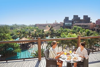lopesan baobab resort