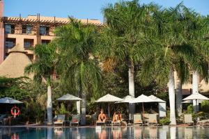 lopesan baobab resort