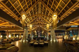 lopesan baobab resort