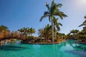 lopesan baobab resort