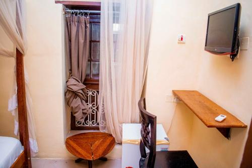 the rosal stonetown hotel