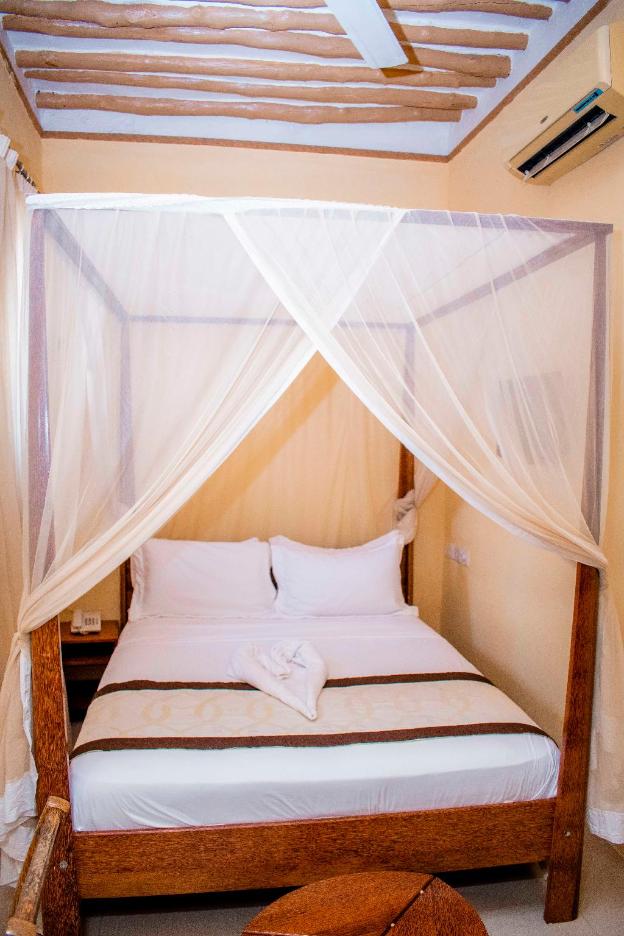 the rosal stonetown hotel