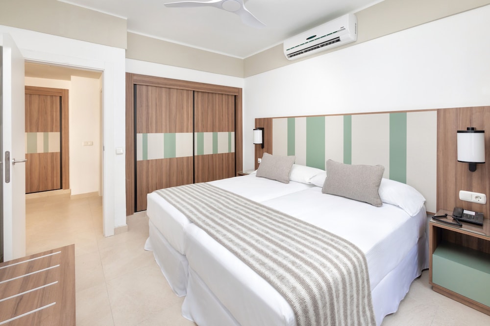 hotel riu paraiso lanzarote all inclusive