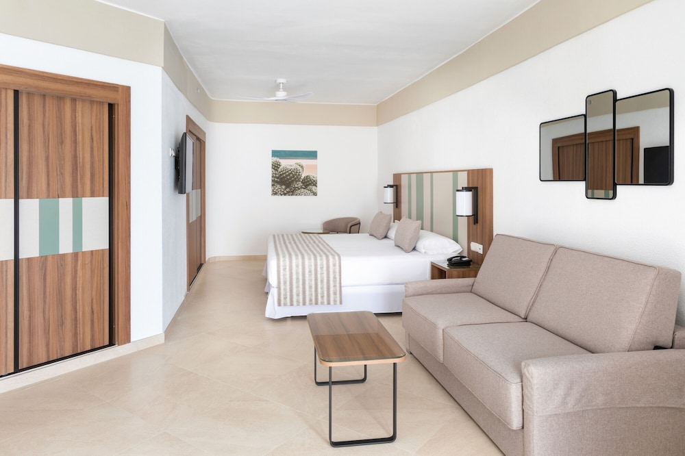 hotel riu paraiso lanzarote all inclusive