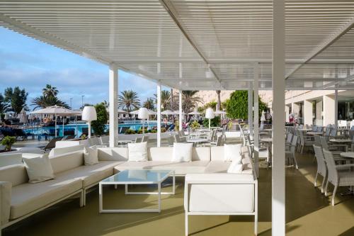 hotel grand teguise playa