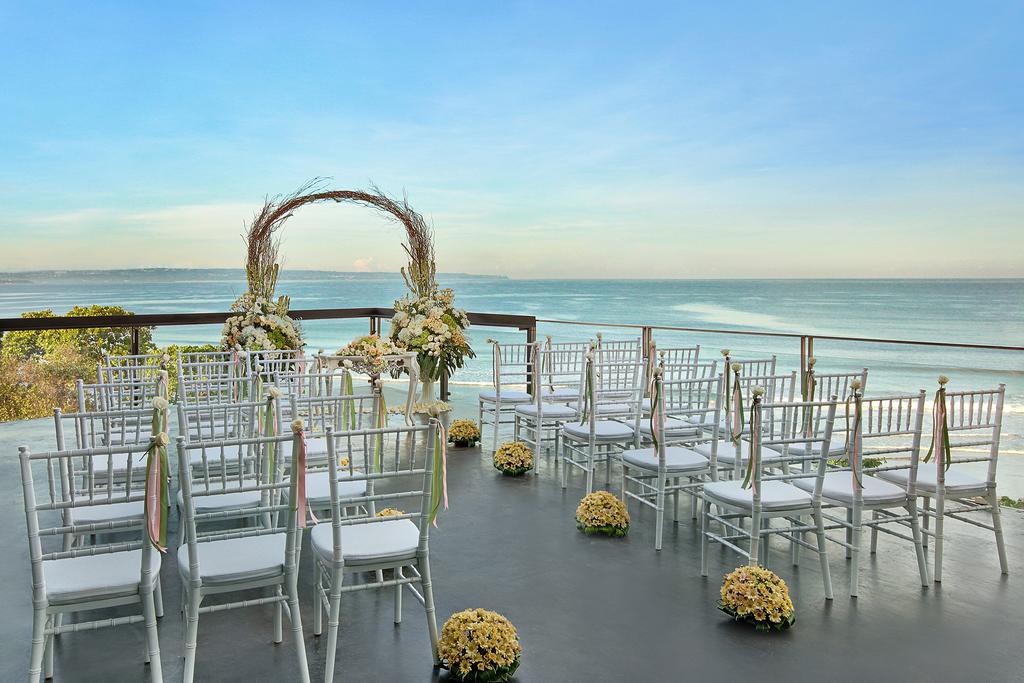 grand seminyak lifestyle boutique bali resort