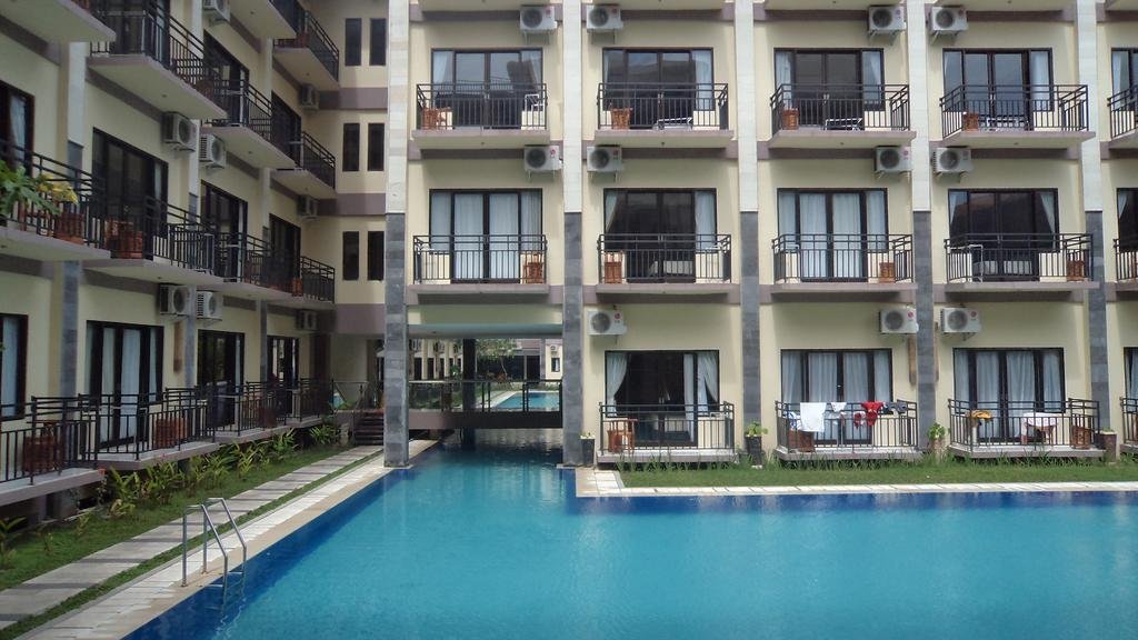 the aromas of bali hotel and residence