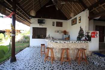 sunset coin lembongan cottage and spa