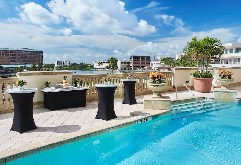 embassy suites by hilton tampa downtown convention center