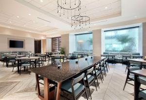 embassy suites by hilton tampa downtown convention center