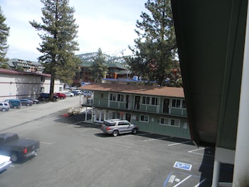 budget inn at the heavenly gondola