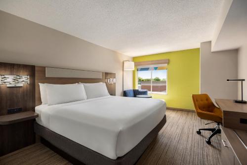 holiday inn express hotel and suites fredericksburg by ihg