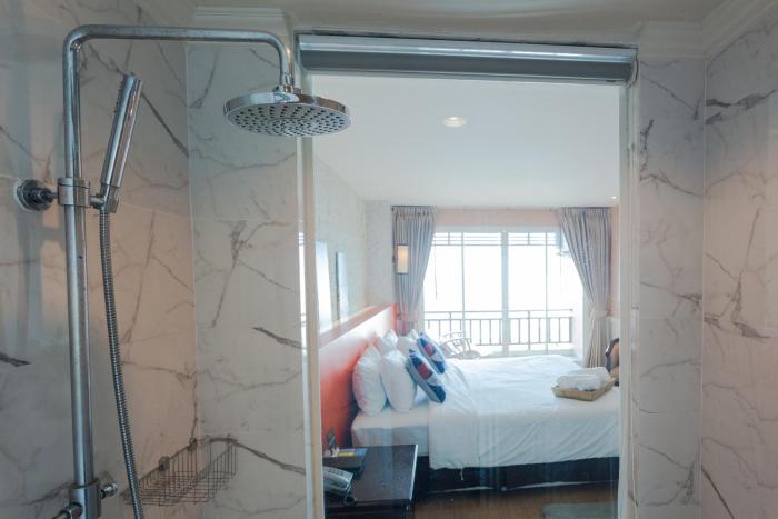 seaside jomtien beach